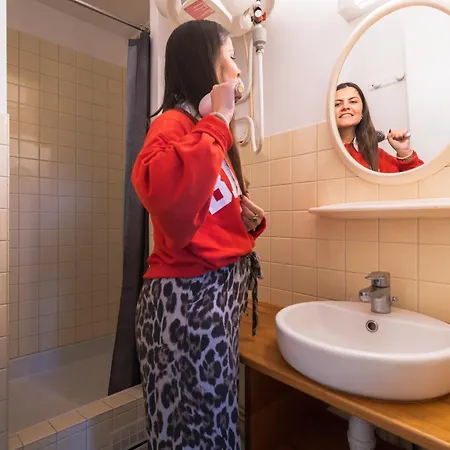 Les Mimosas - App 12 - Cosy Clim Balcon דירה